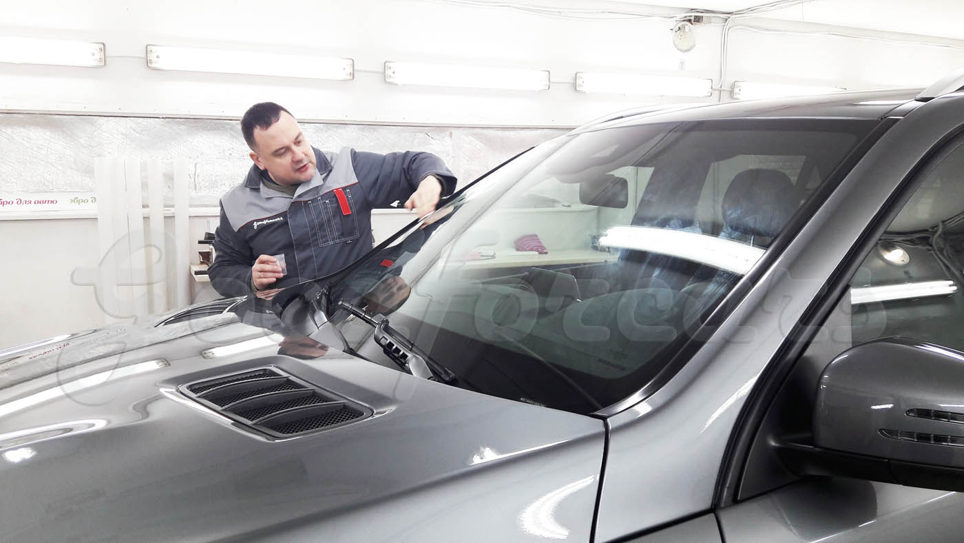 Керамическая полировка Ceramic Pro 9H Mercedes GLE 300