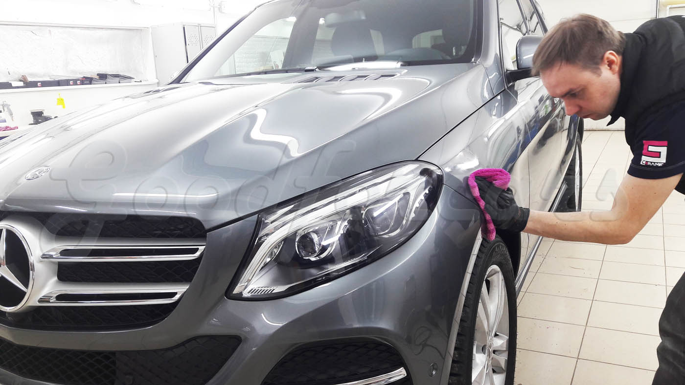 Керамическая полировка Ceramic Pro 9H Mercedes GLE 300
