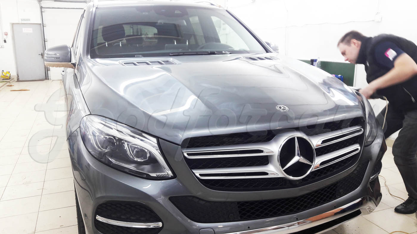 Керамическая полировка Ceramic Pro 9H Mercedes GLE 300